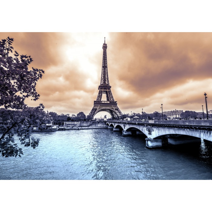Puzzle Grafika-F-30923 Eiffel Tower from Seine. Winter rainy day in Paris