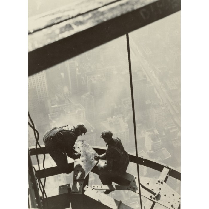 Puzzle Grafika-02124 Lewis W. Hine: Empire State Building, New York, 1931